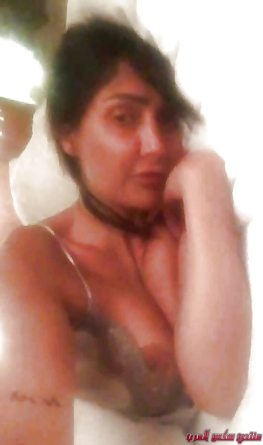 افلام سكس عربي رابط جديد  بزاز غادة عبدالرازق وهى نايمة  